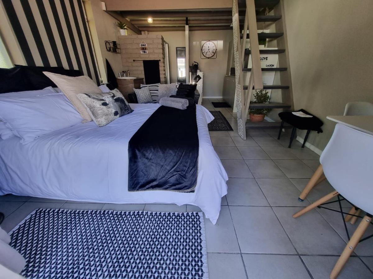 Angel 8 Airbnb Apartment 2 روبرتسون المظهر الخارجي الصورة