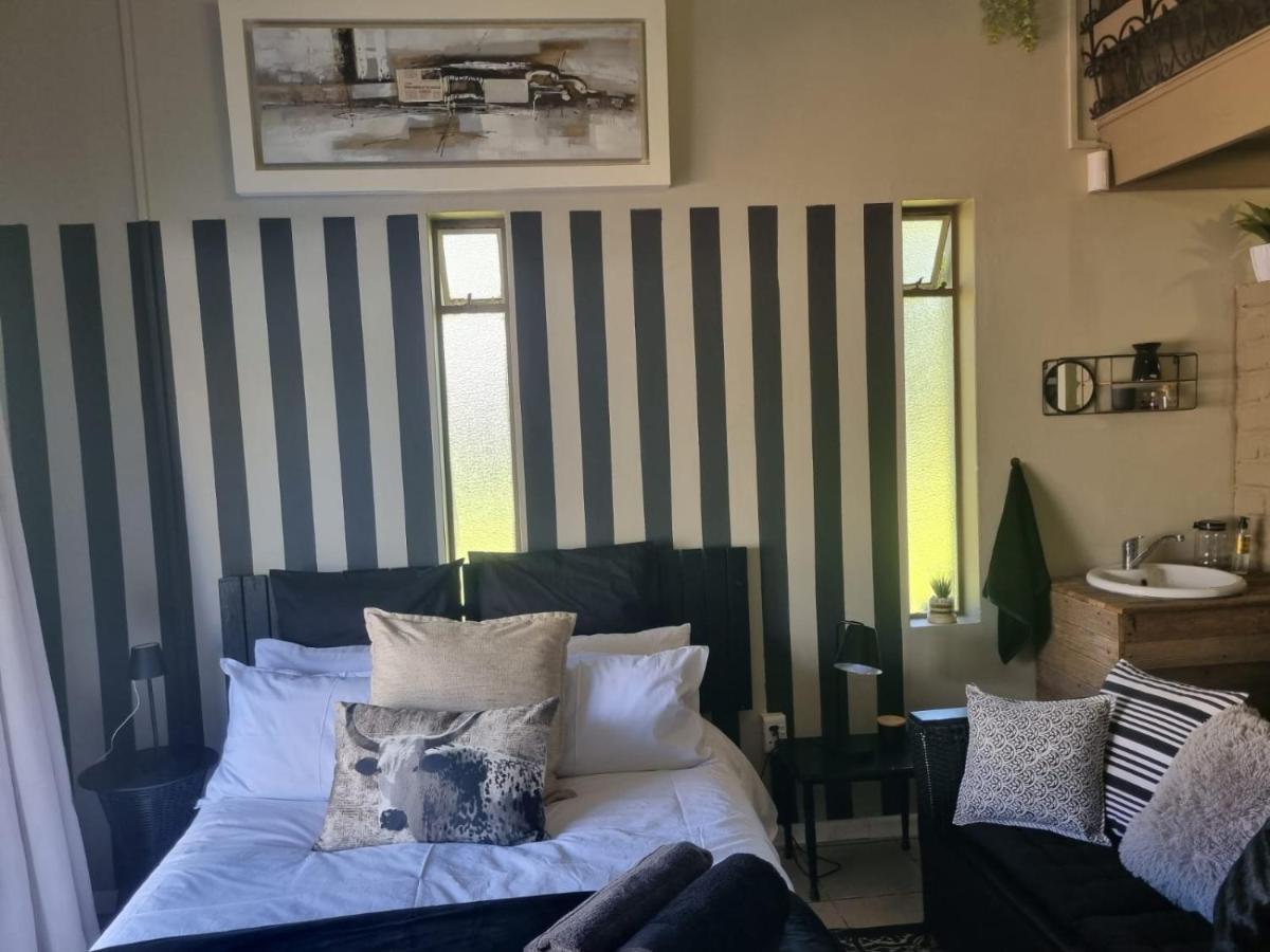 Angel 8 Airbnb Apartment 2 روبرتسون المظهر الخارجي الصورة