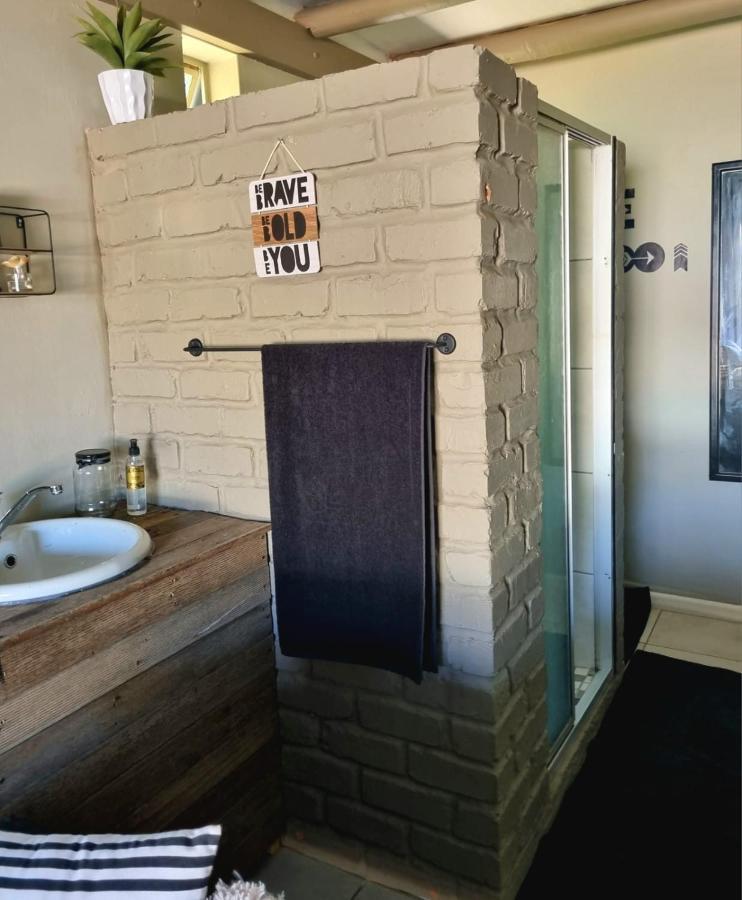 Angel 8 Airbnb Apartment 2 روبرتسون المظهر الخارجي الصورة