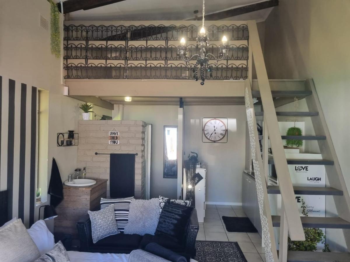 Angel 8 Airbnb Apartment 2 روبرتسون المظهر الخارجي الصورة