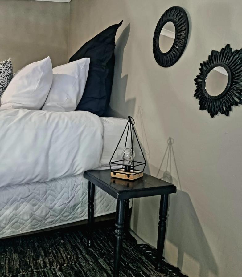 Angel 8 Airbnb Apartment 2 روبرتسون المظهر الخارجي الصورة