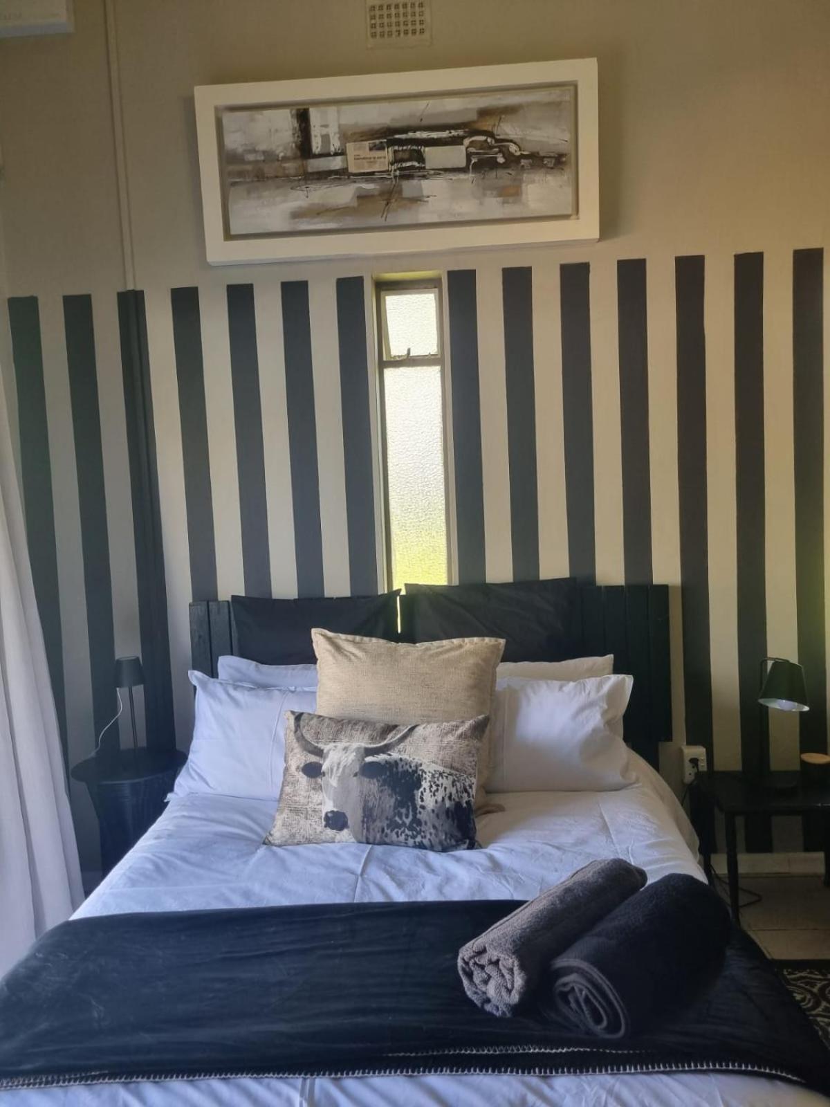 Angel 8 Airbnb Apartment 2 روبرتسون المظهر الخارجي الصورة